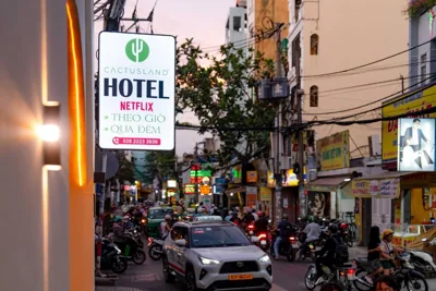 Cactusland Hotel Tan Binh Near T3 Station – Fotos 9